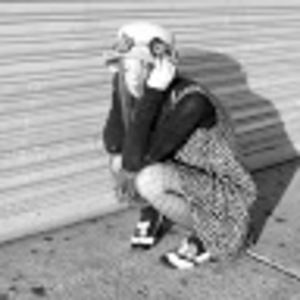 Meet your Posher, Lucy